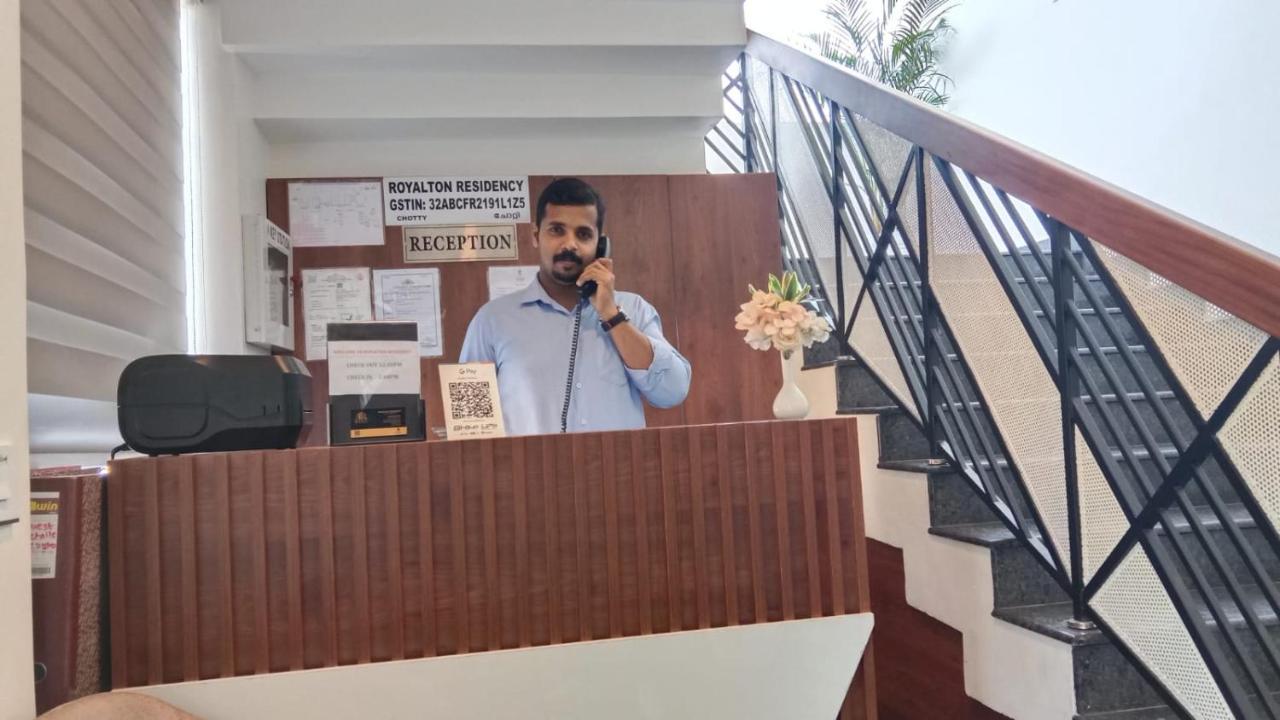 Royalton Residency Hotel Mundakāyam Екстериор снимка