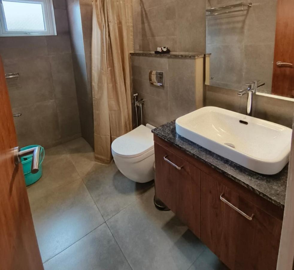 Royalton Residency Hotel Mundakāyam Екстериор снимка